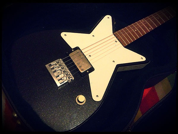 Silvertone Maxwell from Specimen Guitars with Creamery Custom Handwound Baby '71 Wide Range Humbucker Pickup 